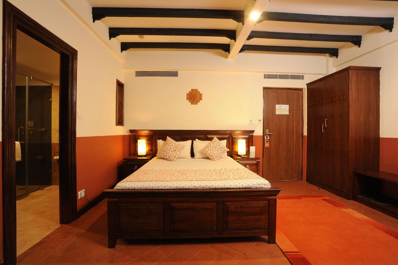 Traditional Comfort Boutique Hotel Kathmandu Exterior foto